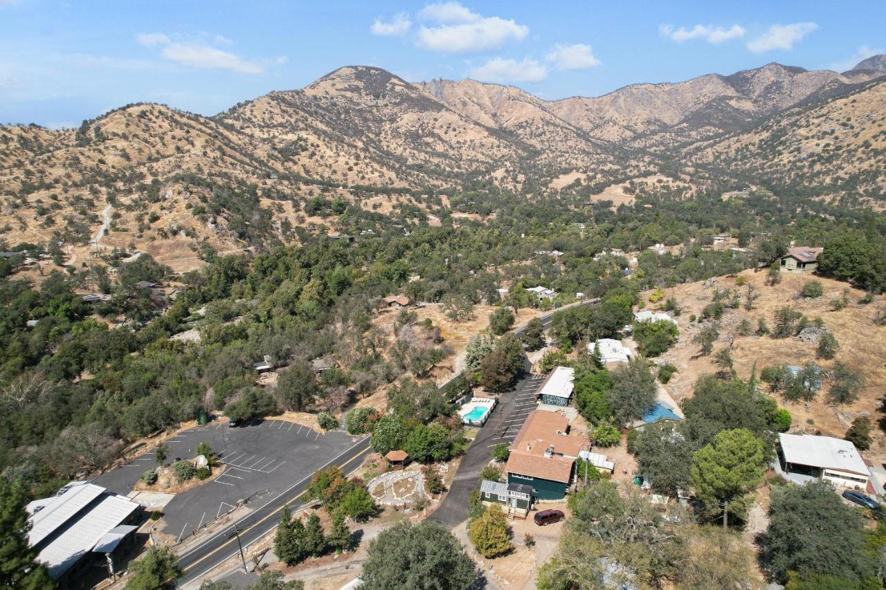 The Belle Sequoia Motel Rm9 Three Rivers Dış mekan fotoğraf