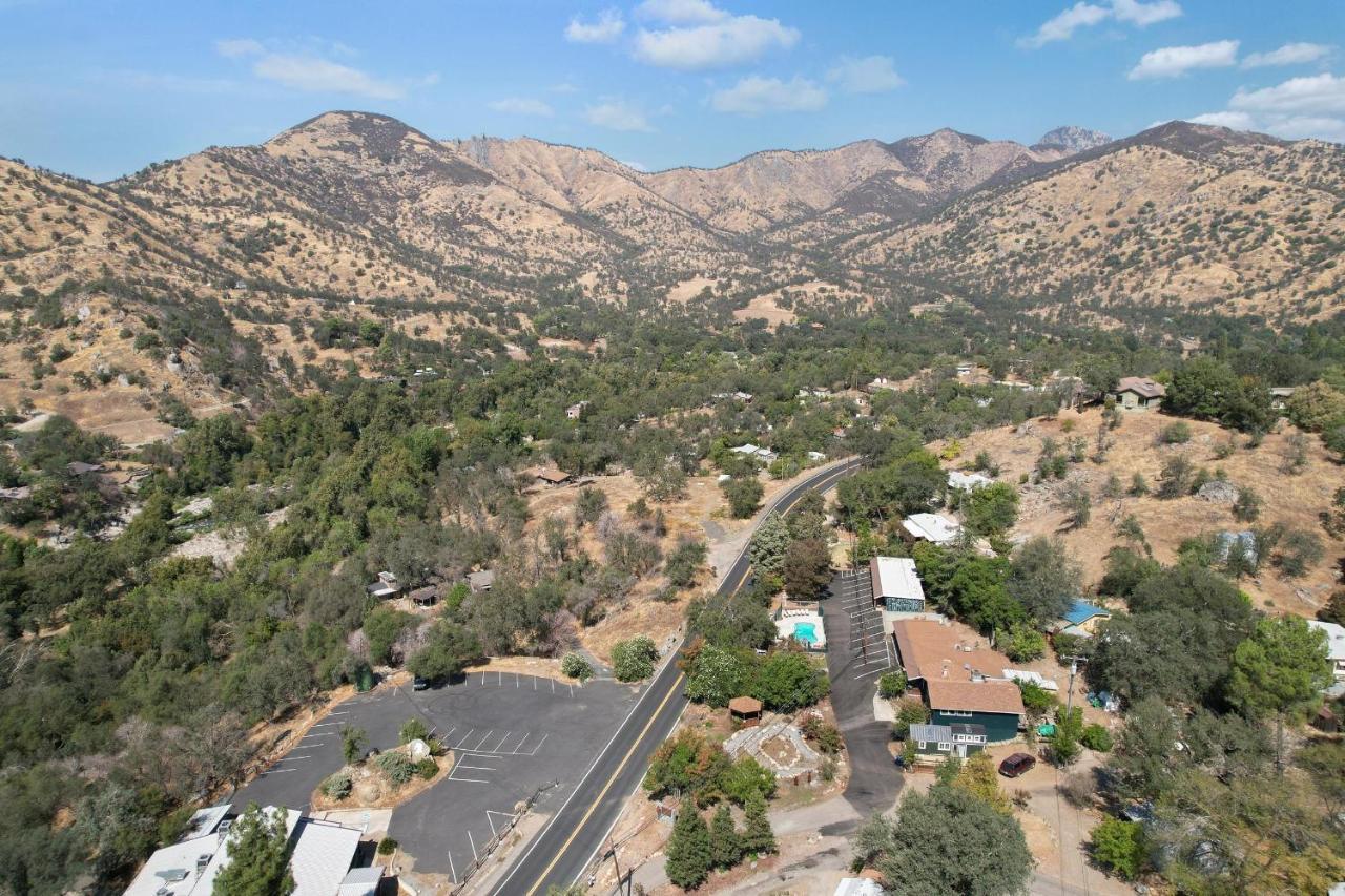 The Belle Sequoia Motel Rm9 Three Rivers Dış mekan fotoğraf