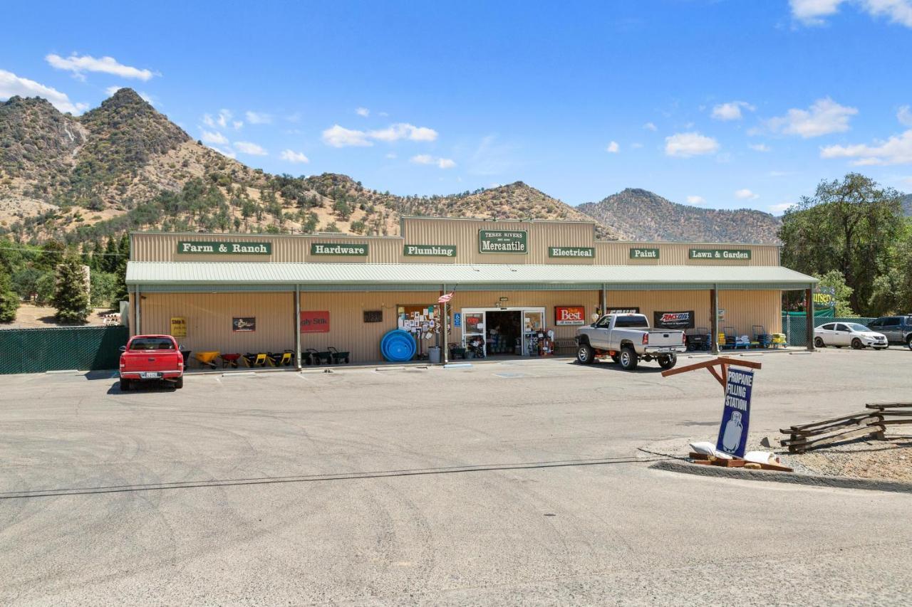 The Belle Sequoia Motel Rm9 Three Rivers Dış mekan fotoğraf